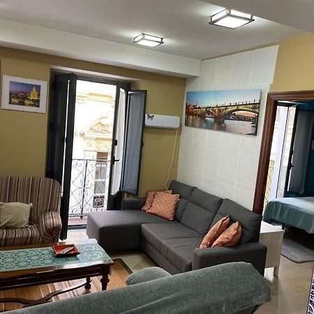Duplex Sagasta Apartamentos-Sagasta Seville Luaran gambar