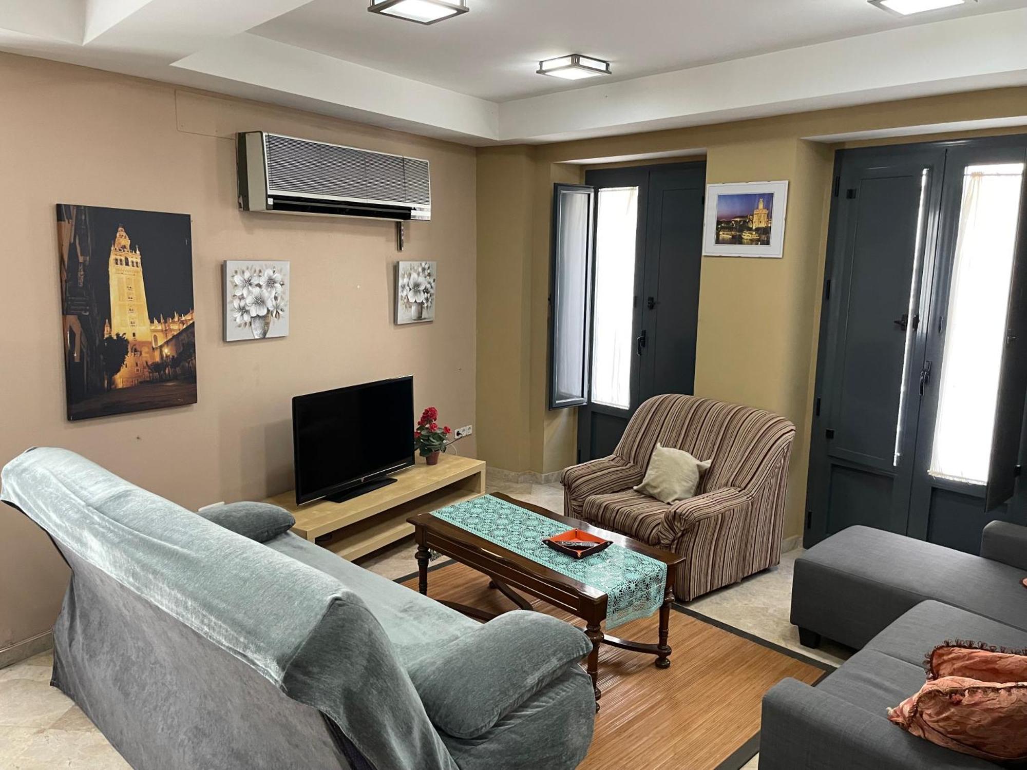 Duplex Sagasta Apartamentos-Sagasta Seville Luaran gambar